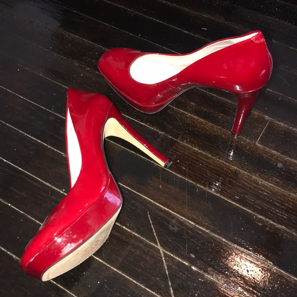 Vince Camuto red patent leather heels